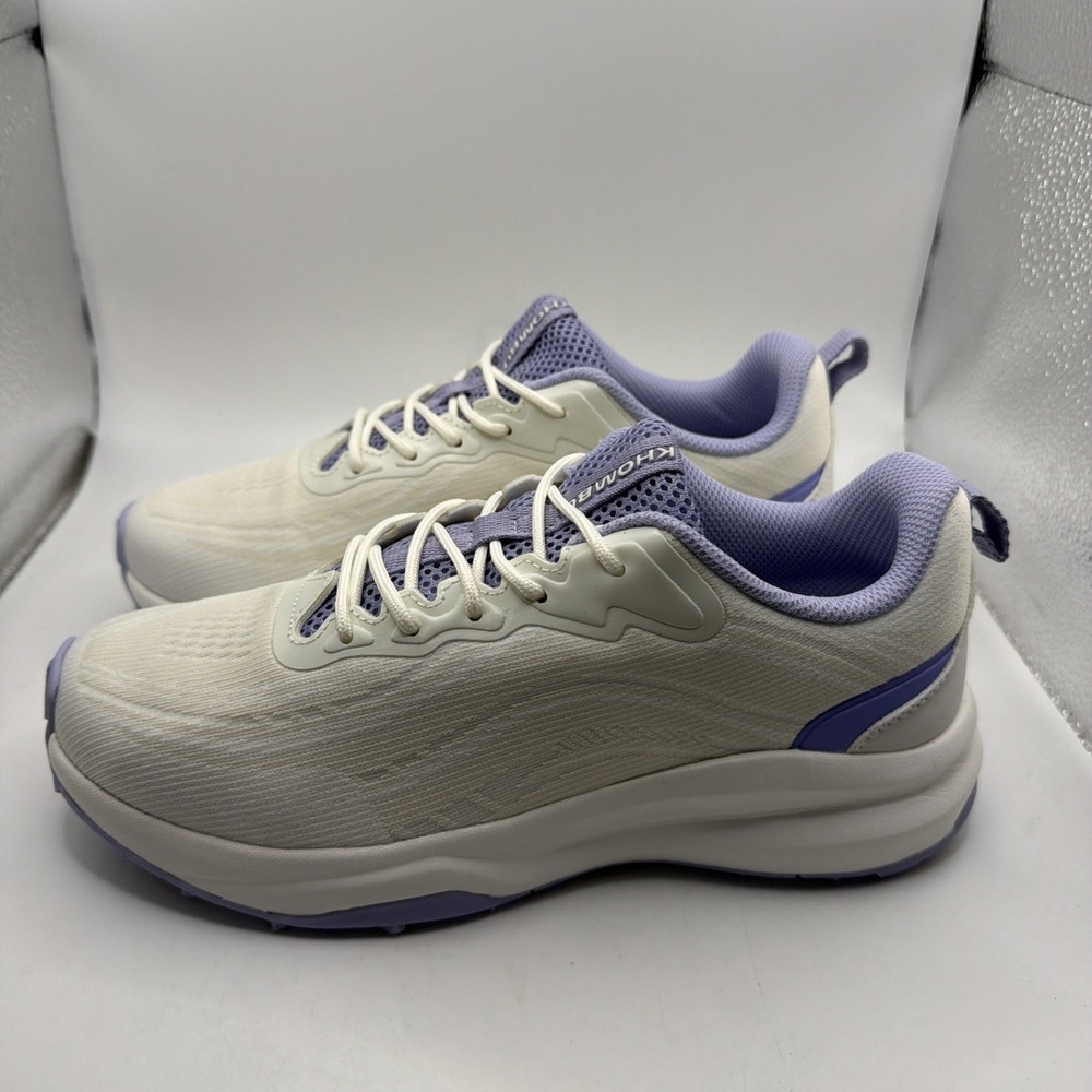 Khombu Patan Beige Athletic Shoes Womens Size 10.